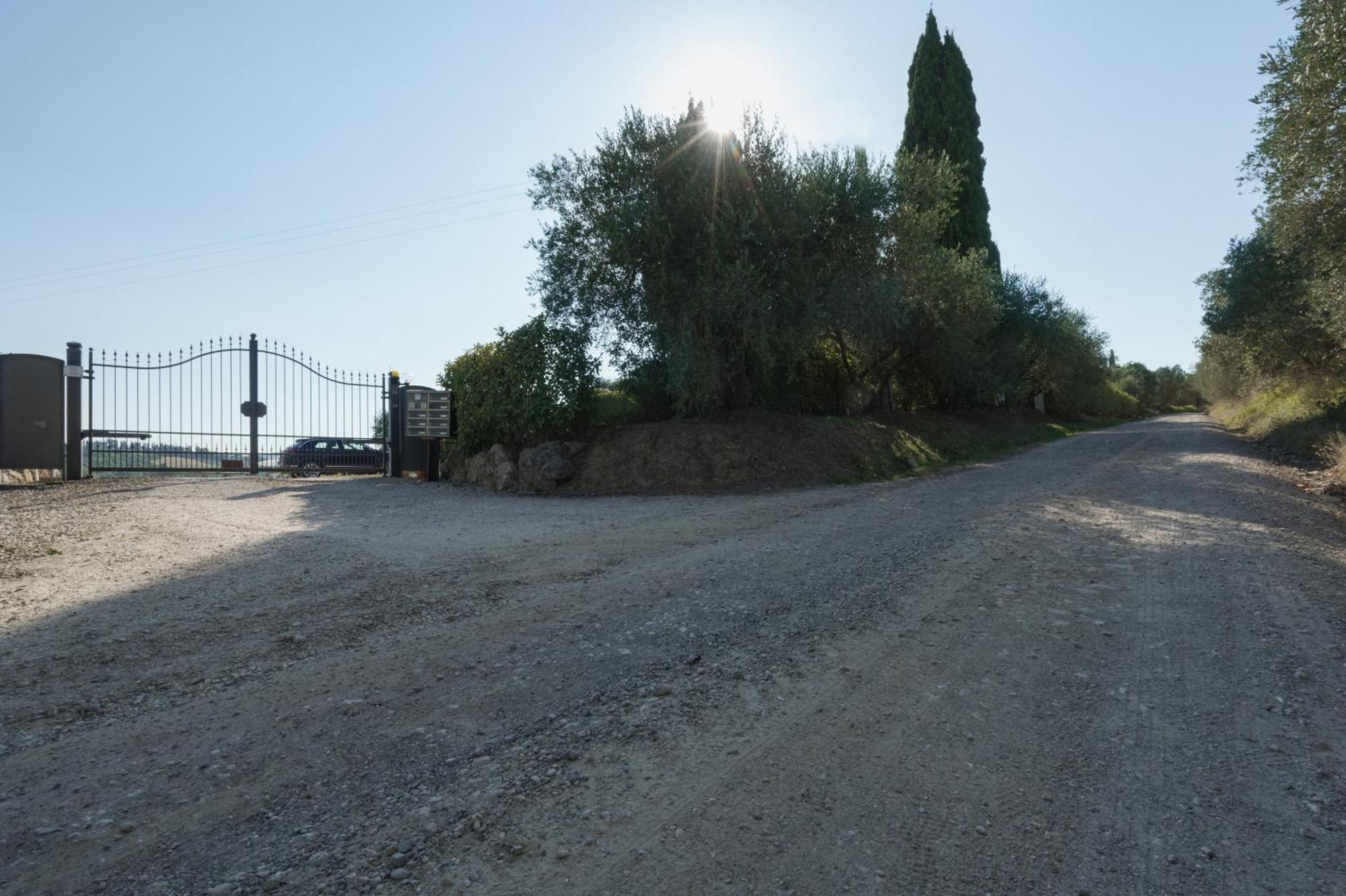 Charming House - Parking Included Leilighet San Gimignano Eksteriør bilde