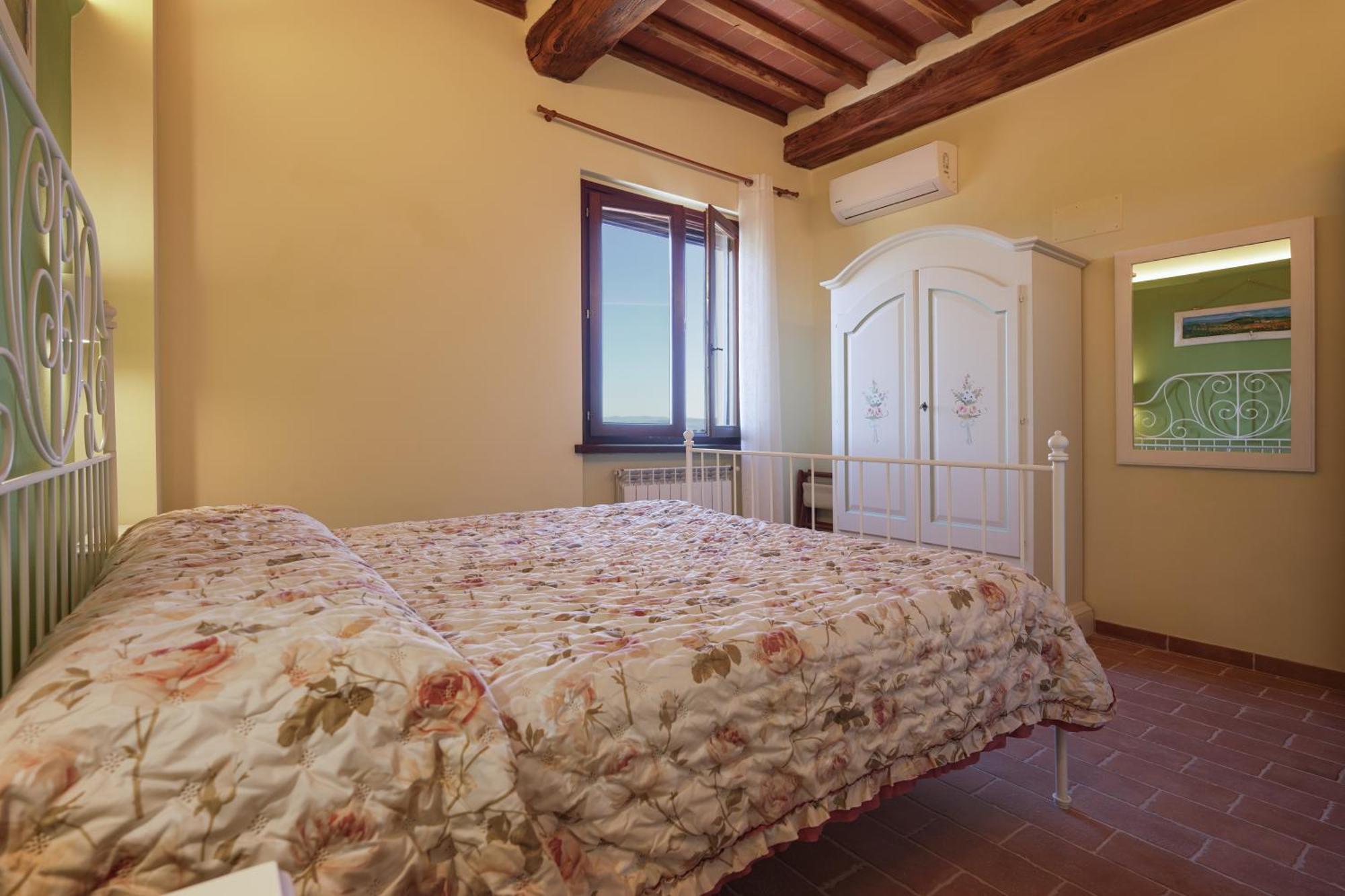 Charming House - Parking Included Leilighet San Gimignano Eksteriør bilde
